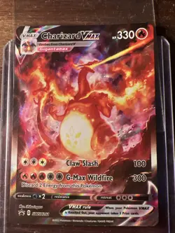 Charizard VMAX SWSH261 SWSH: Sword & Shield Promo Cards Holo - Image 2