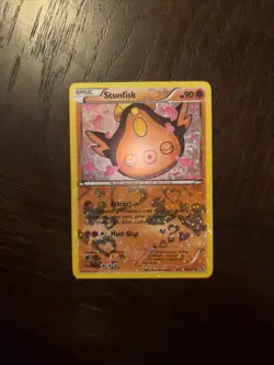 Pokemon 2013 Black and White Legendary Treasures stunfisk - Image 1
