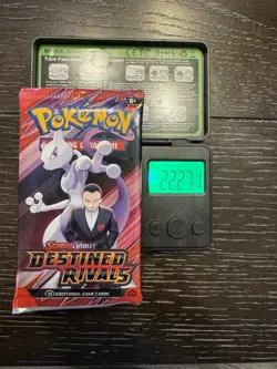 2 Packs 22.35g & 22.27g Pokemon TCG Cards Destined Rivals Booster Factory Sealed - Image 1