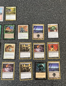 Vintage Magic The Gathering Lot 45 cards (Foils and rare cards) - Image 3