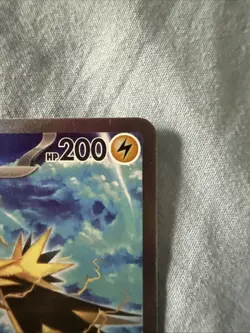 Pokemon TCG Zapdos EX 202/165 Hard Plastic Case Included - Image 4