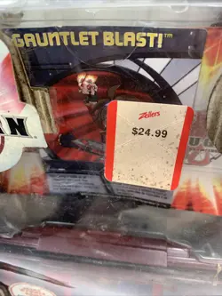 Bakugan Battle Brawlers Bakugauntlet + Cards New 2009 Damaged Box As is Read - Image 3