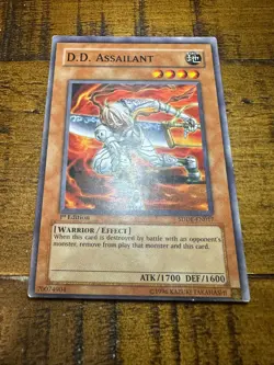 D.D. Assailant SDDE-EN017 1st Edition Common PL + BONUS - Image 1