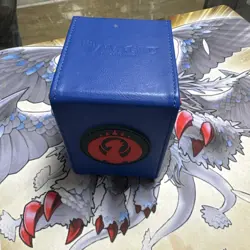 Magic *Ravnica Izzet Guild Alcove Flip Deck Box* (used) - Image 1