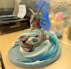Pokemon Shiny Rayquaza Figure Hidden Fates Premium Card Holder - Image 3