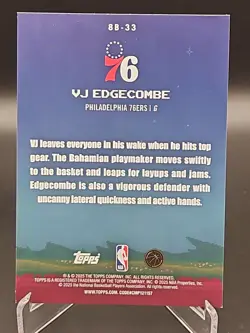 2025-26 Topps Basketball VJ Edgecomb SP (RC) #8B-33 8-Bit Ballers Holo Foil - Image 2