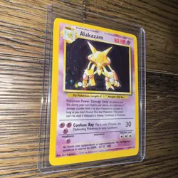 #1 Alakazam Holo Card 80 HP Wizards of the Coast English Base Set 1/102 - Image 2