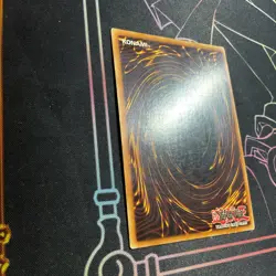 Yu-Gi-Oh Ultra Rare Dark Magician Lob-005 Spellcaster - Image 4