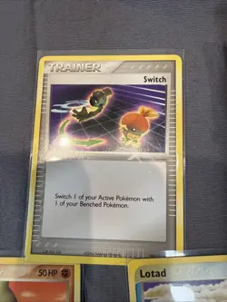 lot of 20 pokemon cards vintage includes energy, poliwag, lotad, larvitar, etc - Image 2