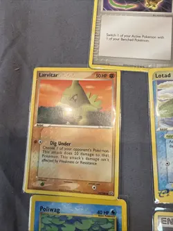 lot of 20 pokemon cards vintage includes energy, poliwag, lotad, larvitar, etc - Image 3