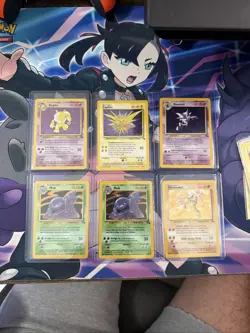 Pokemon Fossil Lot (6) Holos (7) Non-Holos - Image 1