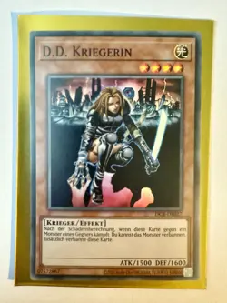 YuGiOh! TCG D.D. Kriegerin DCR DE027 25th Super Rare Deutsch NM - Image 1