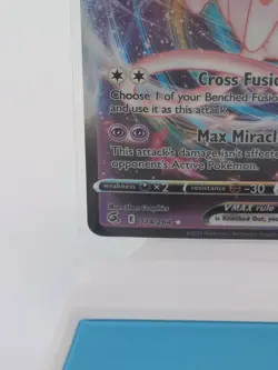 Pokemon Mew VMAX 114/264 Fusion Strike Ultra Rare Holo 310 HP Psychic - Image 5