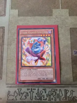 YUGIOH TOON MASKED SORCERER LCYW-EN110 RARE UNLIMITED ED NM - Image 1
