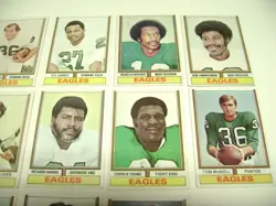 Vintage 1974 Topps Football Card lot of 17 EAGLES, Reaves, Dempsey, Outlaw, +++ - Image 3