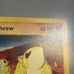 Pokemon - Sandshrew Skyridge 92/144 Non Holo LP Vintage - Image 3
