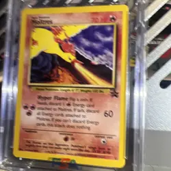 🔥Moltres Black Star Promo 21 2000 Pokemon Error - CGC 9.5 - Image 2