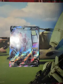 Pokemon TCG Mewtwo V (Full Art) Pokemon Go 072/078 Holo Ultra Rare - Image 1