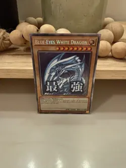 Yu-Gi-Oh Rarity Collection V 5 Blue-Eyes White Dragon Starlight Rare RA05-EN085 - Image 1