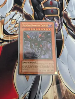 Red-Eyes Darkness Dragon SD1-EN001 1st Edition Ultra Rare - Image 1
