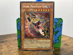 Yugioh! Dark Magician Girl - CT2-EN004 - Secret Rare - Limited Edition - Image 2