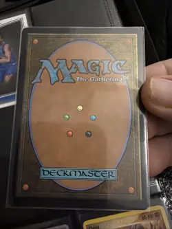 Llanowar Wastes (Borderless) The Brothers' War Regular T3 - Image 2