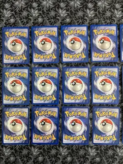 1st Edition Pokemon Lot 21 Cards Vintage French/English/Spanish - Image 5