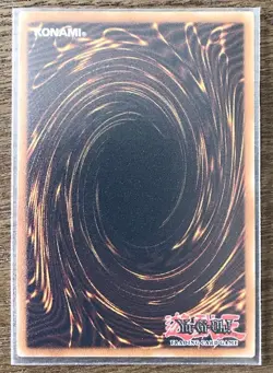 YUGIOH MISPRINT Super Quantum Red Layer RA05-EN008 Platinum Rare 1st Ed. - Image 3