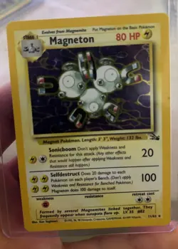 Magneton Pokemon TCG Unlimited Holo Rare Card 11/62 Fossil - Image 1