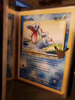 1st Partner 25th Anniversary Binder Full Set + Pikachu V Un 29 Jumbo Cards Total - Image 5