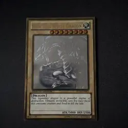 Blue-Eyes White Dragon - Gold Ghost Rare GLD5-EN001 YuGiOh Card LP - Image 1