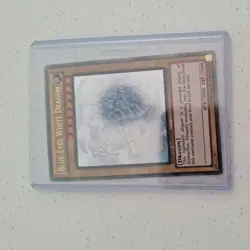 Yugioh Blue-Eyes White Dragon GLD5 EN001 Ghost Rare - Image 1