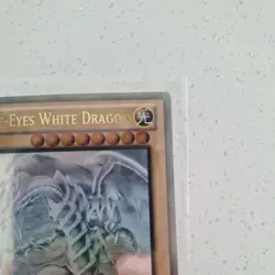 Yugioh Blue-Eyes White Dragon GLD5 EN001 Ghost Rare - Image 3