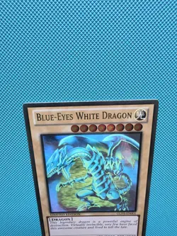 Blue-Eyes White Dragon - Gold Ghost Rare GLD5-EN001 YuGiOh Card NM-LP - Image 3