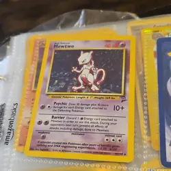 Pokemon TCG Mixed Card Lot Binder Pikachu Charizard Mewtwo Blastoise Holo - Image 4