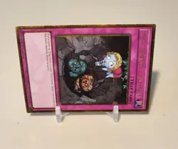 Treacherous Trap Hole PGL3-EN036 *NM* 1st Edition Gold Secret Rare Yugioh Card - Image 2