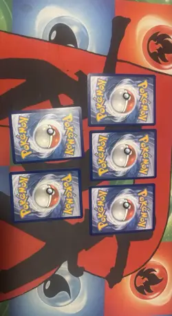Pokemon Charizard Lot - Image 2