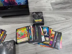 WEIRD N WILD CREATURES CASE 285 TRADING CARDS + 355 LARGE KNOWLEDGE CARDS - Image 3