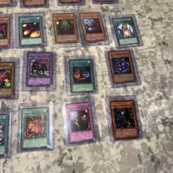 YuGiOh Random Fiend Card Lot (31 Cards) - Image 2