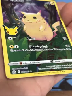 Pokemon TCG Celebrations Pikachu Holo Rare Card 005/025 25th Anniversary Edition - Image 3