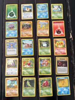 Lot of 20 Pokemon Cards Trainer Energy Others - Image 1