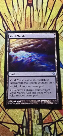 Vivid Marsh Commander 2013 Regular Land Uncommon MTG NM - Image 1