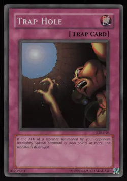 Trap Hole LOB-058 The Legend of Blue Eyes White Dragon Super Rare YU-GI-OH - Image 1