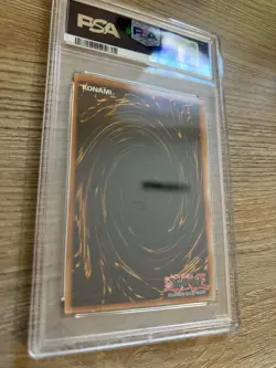 2020 Yu-Gi-Oh! 1st Edition Dark Magician Maximum Gold - Image 3