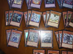 Yugioh Blue Eyes White Dragon Deck Of 106 Cards W/ Sleeves! Some High Rarity! - Image 5