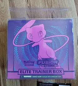 ☄Fusion Strike Elite Trainer Box Pokemon Sword & Shield/ + 1 Pack / PVC DUST - Image 3