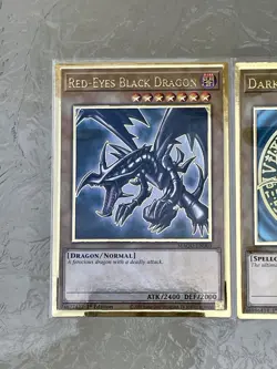 Blue-Eyes White Dragon + Dark Magician + Red-Eyes | MAGO Premium Gold | YuGiOh! - Image 2