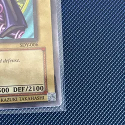 Yu-Gi-Oh Dark Magician SDY-006 Ultra Rare Unlimited - Image 5