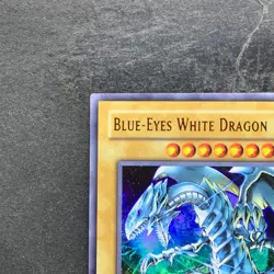 Blue-Eyes White Dragon JMP-001 Ultra Rare YuGiOh 860 - Image 2
