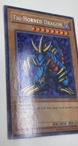 Yu-Gi-Oh! Tri-Horned Dragon LOB-000 1st Edition Secret Rare Glossy LP - Image 3